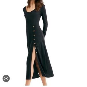 Free People maxi dress, open back with slit. Size XS. Used, in good condition.